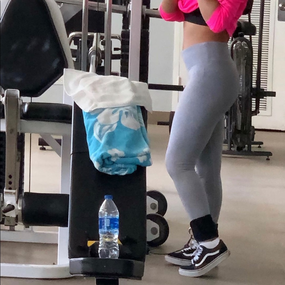 VS PINK GRAY LEGGINGS